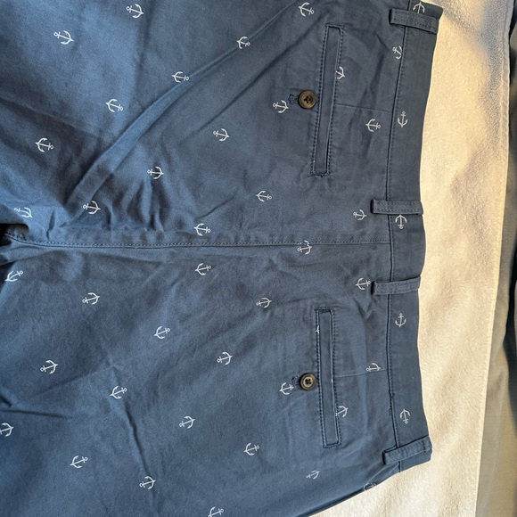 Men Shorts Flat Front Pockets - Picture 5 of 10